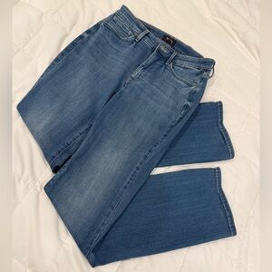 👖NYDJ Slim Bootcut Blue Jeans with LIFT TUCK Size 6 High Rise 31”inside seam EUC
